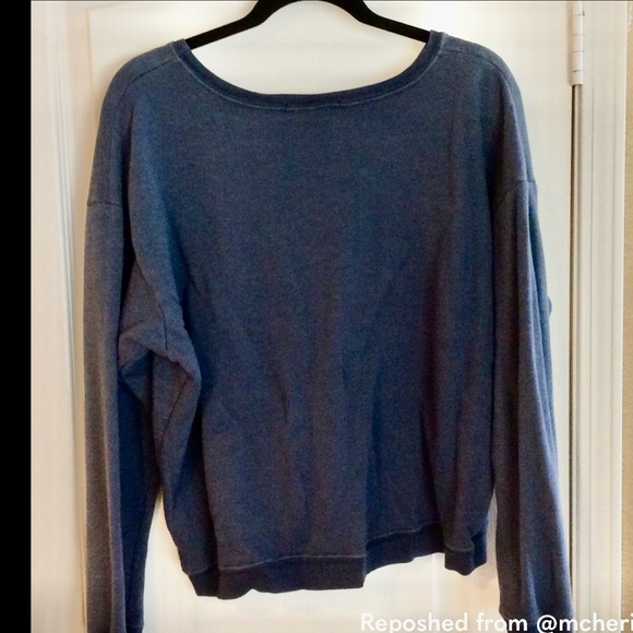 WILDFOX ‘Take a Chance on Love’ sweatshirt - Picture 3 of 4